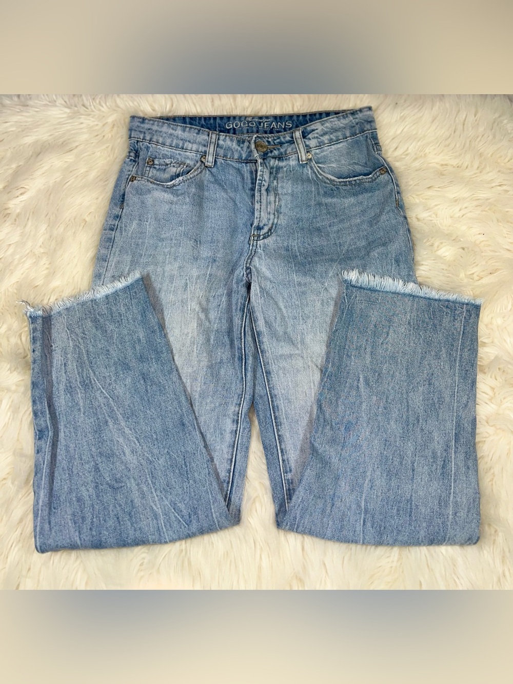 GOGO Jeans Light Wash Raw Hem Wide Leg Jeans Size 7/28